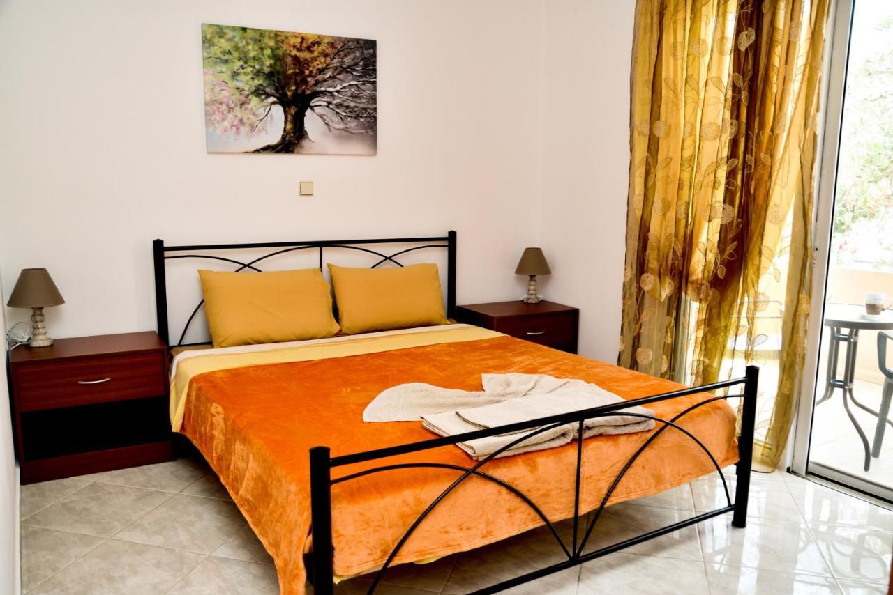 Antonios Apartments Archangelos  Exterior photo